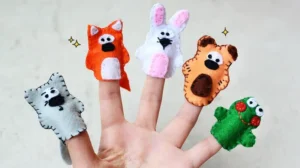 Panduan Membuat Mainan Bayi Aman dan Lucu Sendiri di Rumah